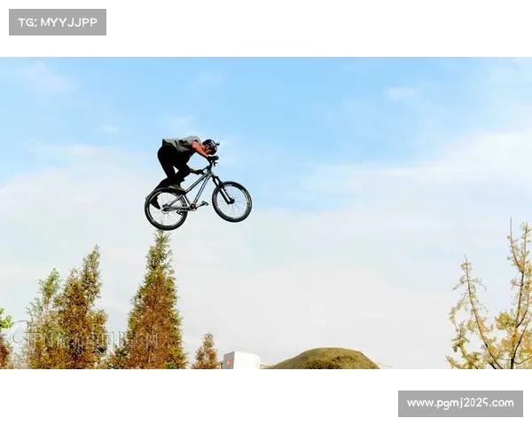 苏格兰高地山地橄榄球极限挑战赛探索极限运动与自然之美